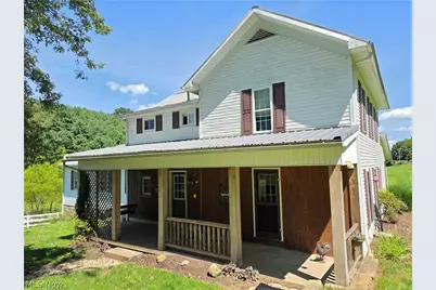 1071 Allgyer Road SE, Gnadenhutten, OH 44629 - Photo 2