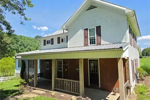 1071 Allgyer Rd SE, Gnadenhutten, OH 44629 - Photo 2
