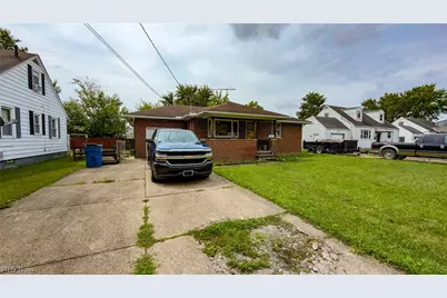 919 W 23rd Street, Lorain, OH 44052 - Photo 2