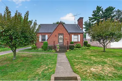 2014 32nd Street NW, Canton, OH 44709 - Photo 1