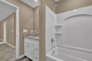 1402 Mussel Shoals Dr, Brunswick, OH 44212 - Photo 28