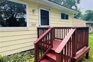 1263 Oxford Dr, Madison, OH 44057 - Photo 2