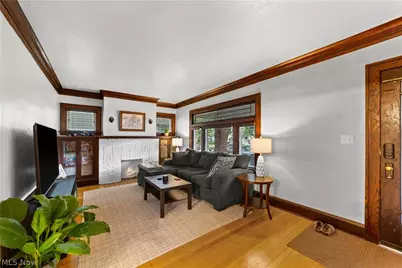 2029 Elbur Avenue, Oakwood, OH 44107 - Photo 4