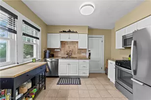 2029 Elbur Ave, Oakwood, OH 44107 - Photo 26