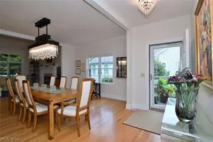 8205 Knolls Way, Chagrin Falls, OH 44023 - Photo 2