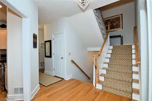 8205 Knolls Way, Chagrin Falls, OH 44023 - Photo 6