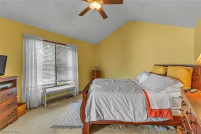 1127 Fireside Trail, Grandview Heights, OH 44147 - Photo 24
