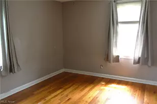 224 Pennsylvania Ave, Louisville, OH 44641 - Photo 12