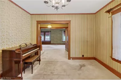 16317 Clifton Boulevard, Oakwood, OH 44107 - Photo 10