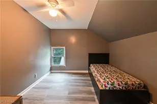 49 Penfield Ave, Akron, OH 44310 - Photo 12