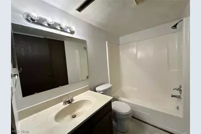200 West 36th Street #45, Shadyside, OH 43947 - Photo 8
