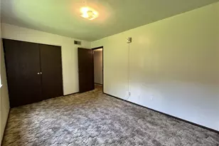 200 West 36th St, Shadyside, OH 43947 - Photo 6
