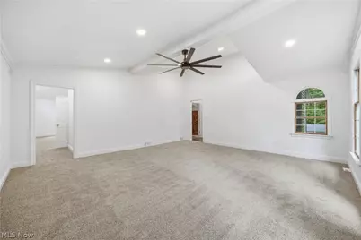5683 Chestnut Ridge Road, Hubbard, OH 44425 - Photo 18