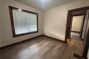 648 Crown Ave, Ravenna, OH 44266 - Photo 16
