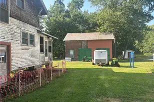 284 W Main St, Andover, OH 44003 - Photo 4