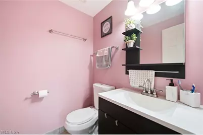 10301 Lake Avenue #521, Loveland, OH 44102 - Photo 12