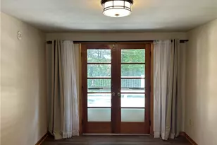 4384 Parkdale Ave NW, Canton, OH 44718 - Photo 4
