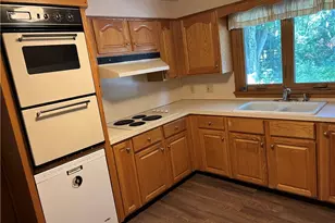 4384 Parkdale Ave NW, Canton, OH 44718 - Photo 2