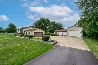 262 Cackler Road, Streetsboro, OH 44241 - Photo 2