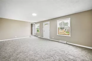 339 Westminster Ave, Youngstown, OH 44515 - Photo 6