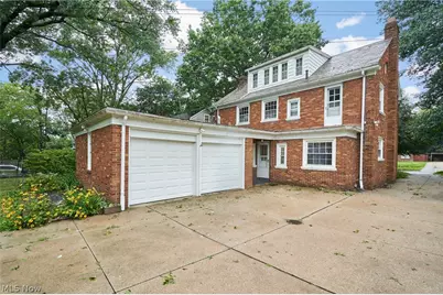 1296 Delia Avenue, Akron, OH 44320 - Photo 2