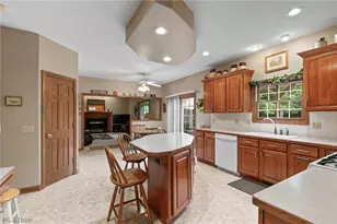 2650 Missenden St NW, North Canton, OH 44720 - Photo 6