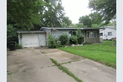127 Belmont Avenue, Elyria, OH 44035 - Photo 2
