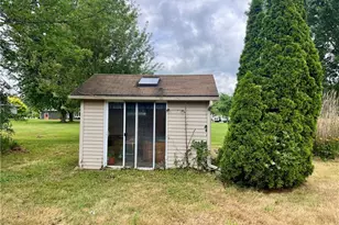 5921 Pine St, Andover, OH 44003 - Photo 14