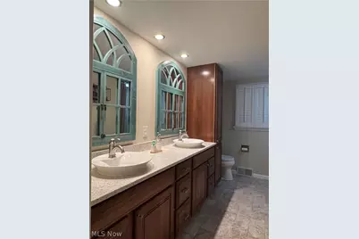 8420 W Ridge Road, Elyria, OH 44035 - Photo 24