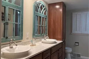 8420 W Ridge Rd, Elyria, OH 44035 - Photo 24