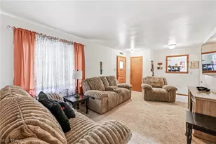 1 Wood St, Leetonia, OH 44431 - Photo 4