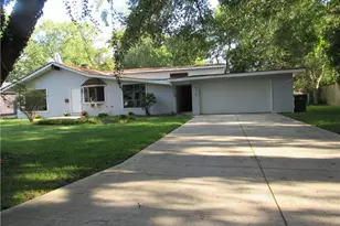 7101 Ivy Ct, Mentor, OH 44060 - Photo 2