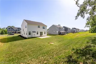 2293 Monaco St NW, Uniontown, OH 44685 - Photo 38