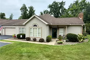 302 Wilcox Rd, Youngstown, OH 44515 - Photo 2