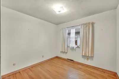 261 Fairmount Avenue, Barberton, OH 44203 - Photo 14