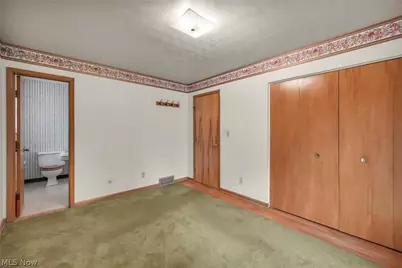 261 Fairmount Avenue, Barberton, OH 44203 - Photo 12