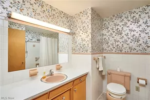 257 Fairview Ave, Doylestown, OH 44230 - Photo 8