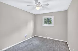 1124 Blueberry Hill Dr, Brunswick, OH 44212 - Photo 20