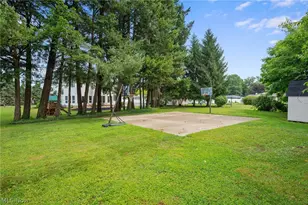 46787 Middle Ridge Rd, Amherst, OH 44001 - Photo 40