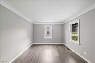 4403 W 57th St, Loveland, OH 44144 - Photo 8