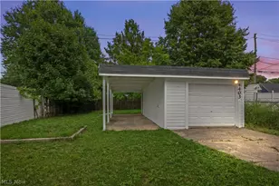 4403 W 57th St, Loveland, OH 44144 - Photo 6