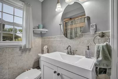 514 Everhard Road SW, North Canton, OH 44709 - Photo 14
