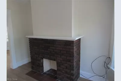 1518 Ridgewood Avenue #Upstairs, Oakwood, OH 44107 - Photo 8
