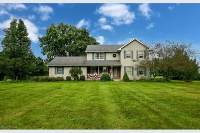 4429 Deerfield Avenue NW, North Lawrence, OH 44666 - Photo 2