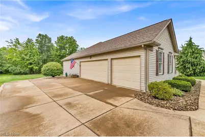 2940 Robert Gary Court, Medina, OH 44256 - Photo 4