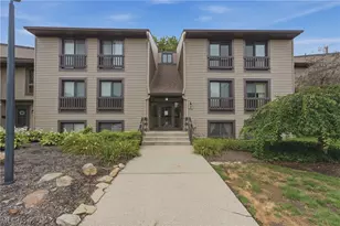 1105 Canyon View Rd, Northfield, OH 44067 - Photo 1