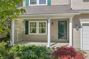 3108 Vermont Pl, Green, OH 44312 - Photo 2