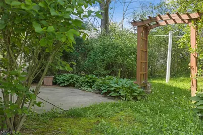 3108 Vermont Place, Green, OH 44312 - Photo 6