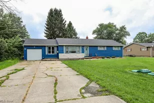 6781 Peck Rd, Ravenna, OH 44266 - Photo 4