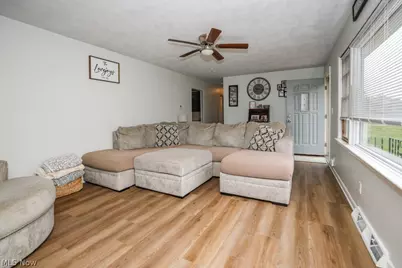6781 Peck Road, Ravenna, OH 44266 - Photo 12